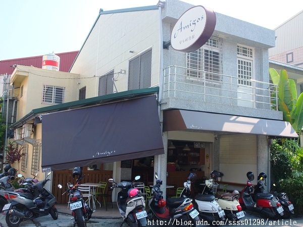 Amigos早午餐：【美食特搜。屏東市】Amigos早午餐。一嚐義式帕里尼的美味 濟南街上的特色早午餐店