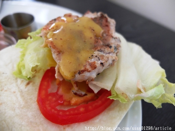 Amigos早午餐：【美食特搜。屏東市】Amigos早午餐。一嚐義式帕里尼的美味 濟南街上的特色早午餐店