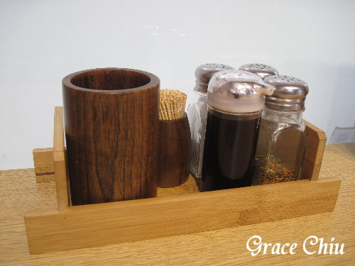 大阪新世界元祖串炸～串カツだるま串炸達摩台北店