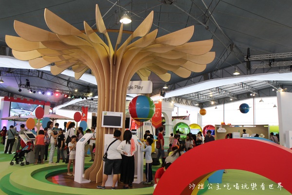 google play遊樂園：台北信義免費入園『Google play遊樂園』70款遊戲應用任你玩