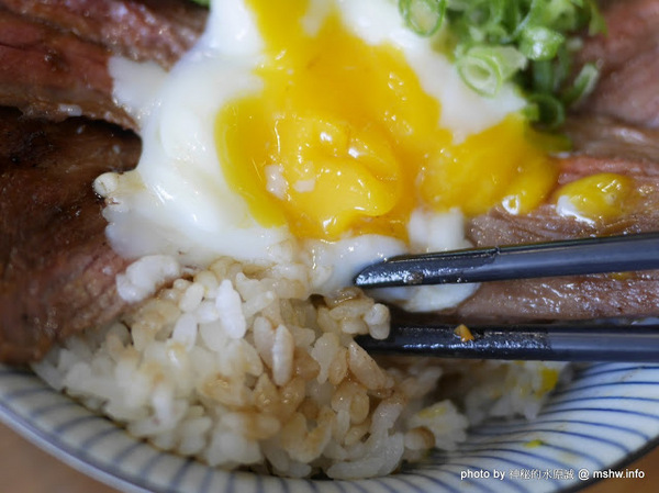滿燒肉丼食堂(員林店):【食記】彰化Yakiniku Don Syokudou 滿燒肉丼食堂 (員林店)@員林崇實高工&員林國小 : 口味水準還算一致的平價好味道