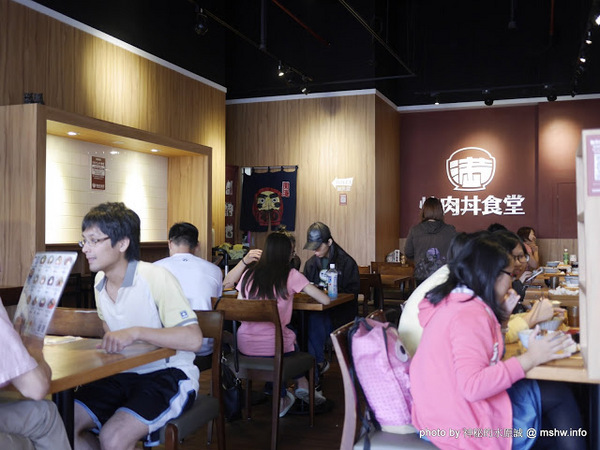 滿燒肉丼食堂(員林店):【食記】彰化Yakiniku Don Syokudou 滿燒肉丼食堂 (員林店)@員林崇實高工&員林國小 : 口味水準還算一致的平價好味道