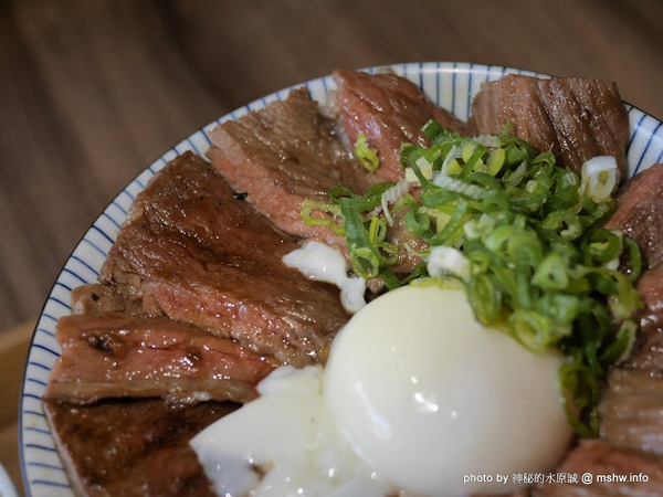 滿燒肉丼食堂(員林店):【食記】彰化Yakiniku Don Syokudou 滿燒肉丼食堂 (員林店)@員林崇實高工&員林國小 : 口味水準還算一致的平價好味道