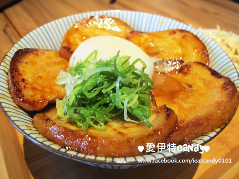 滿燒肉丼食堂(員林店)：『彰化員林_滿燒肉丼食堂 (員林店)』被肉滿滿蓋住看不到飯的丼飯，整個衝擊你的視線！