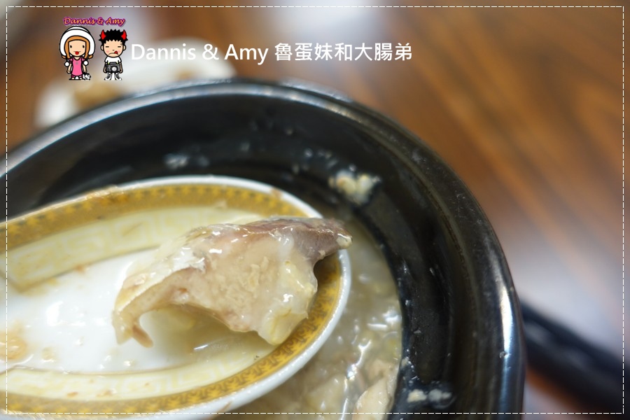  20160823《竹北美食推薦》瓦香煨湯料理 紅麴肉燥飯。噴水豆干。老皮溏心蛋。 12小時炭火三代同堂煨雞湯︱ 平價厚工的創意私房菜~勝利二路餐廳~附影片 (50).jpg