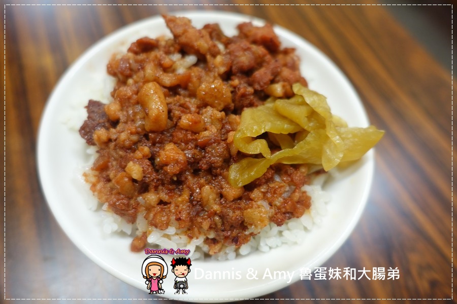  20160823《竹北美食推薦》瓦香煨湯料理 紅麴肉燥飯。噴水豆干。老皮溏心蛋。 12小時炭火三代同堂煨雞湯︱ 平價厚工的創意私房菜~勝利二路餐廳~附影片 (38).jpg