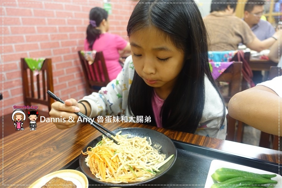  20160823《竹北美食推薦》瓦香煨湯料理 紅麴肉燥飯。噴水豆干。老皮溏心蛋。 12小時炭火三代同堂煨雞湯︱ 平價厚工的創意私房菜~勝利二路餐廳~附影片 (44).jpg