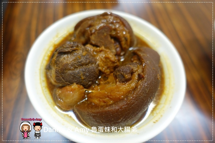  20160823《竹北美食推薦》瓦香煨湯料理 紅麴肉燥飯。噴水豆干。老皮溏心蛋。 12小時炭火三代同堂煨雞湯︱ 平價厚工的創意私房菜~勝利二路餐廳~附影片 (37).jpg