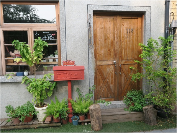 信義街：[2015台南漫步行]信義街~老街文藝新風味の咕咾石街