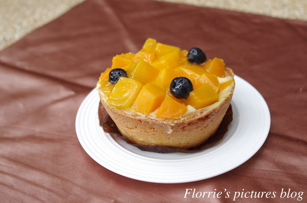 好咖 Howcup CURRY CAFE'：桃園中壢區美食~好咖 Howcup CURRY CAFE'~份量十足的芒果塔！