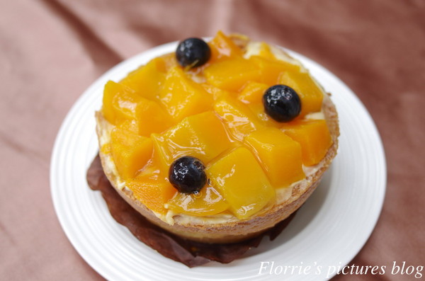 好咖 Howcup CURRY CAFE'：桃園中壢區美食~好咖 Howcup CURRY CAFE'~份量十足的芒果塔！