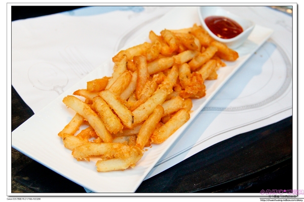 赤崁璽樓：【美食♥台南】☼ 赤崁璽樓（原禪食.素食）☼中西式無菜單桌菜料理、法式藍帶排/素食也能很美味！♥♥