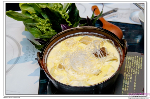 赤崁璽樓：【美食♥台南】☼ 赤崁璽樓（原禪食.素食）☼中西式無菜單桌菜料理、法式藍帶排/素食也能很美味！♥♥