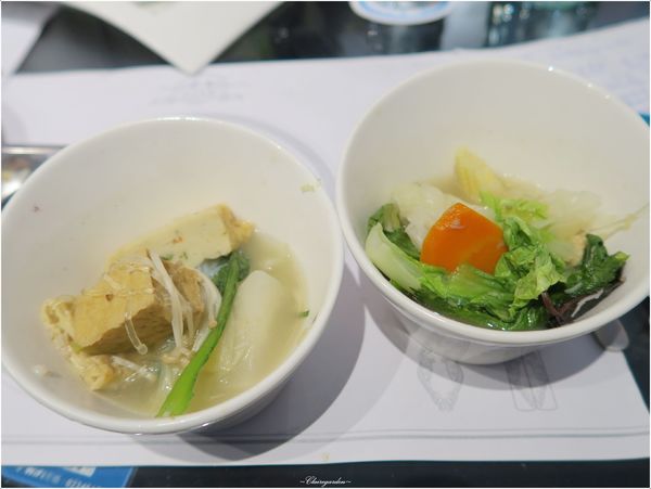 赤崁璽樓:台南 赤崁璽樓 (原 襌&食時尚異國蔬食料理餐廳)~老房子裡的環保餐館