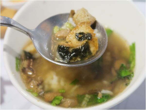 赤崁璽樓:台南 赤崁璽樓 (原 襌&食時尚異國蔬食料理餐廳)~老房子裡的環保餐館