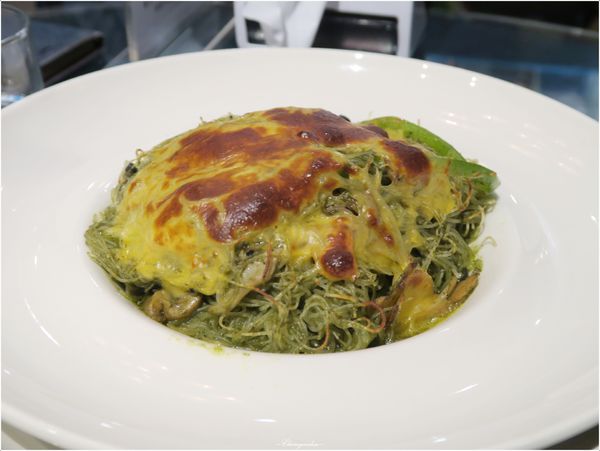 赤崁璽樓:台南 赤崁璽樓 (原 襌&食時尚異國蔬食料理餐廳)~老房子裡的環保餐館