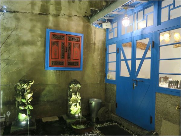 赤崁璽樓:台南 赤崁璽樓 (原 襌&食時尚異國蔬食料理餐廳)~老房子裡的環保餐館