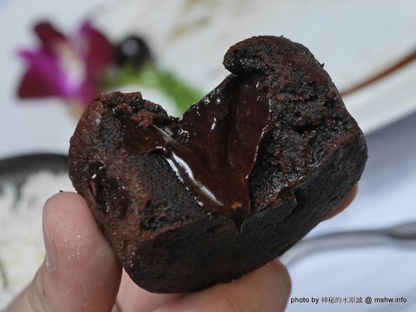 赤崁璽樓:【食記】台南赤崁璽樓蔬食餐廳-襌&食時尚異國蔬食料理@中西區赤崁樓 : 面對時間的巨輪,在歷史洪流的角落用餐, 仿佛格外美味!