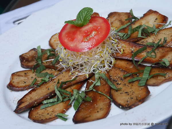 赤崁璽樓:【食記】台南赤崁璽樓蔬食餐廳-襌&食時尚異國蔬食料理@中西區赤崁樓 : 面對時間的巨輪,在歷史洪流的角落用餐, 仿佛格外美味!