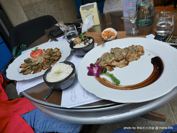 赤崁璽樓:【食記】台南赤崁璽樓蔬食餐廳-襌&食時尚異國蔬食料理@中西區赤崁樓 : 面對時間的巨輪,在歷史洪流的角落用餐, 仿佛格外美味!