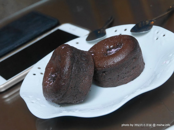 赤崁璽樓:【食記】台南赤崁璽樓蔬食餐廳-襌&食時尚異國蔬食料理@中西區赤崁樓 : 面對時間的巨輪,在歷史洪流的角落用餐, 仿佛格外美味!