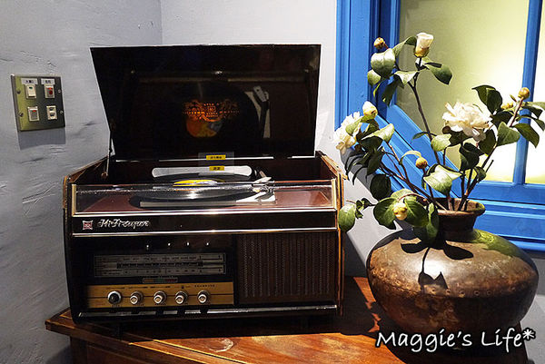 赤崁璽樓：台南美食。赤崁樓商圈【赤崁璽樓】創意素食料理新發現◆奶蛋素餐廳。全素食餐廳