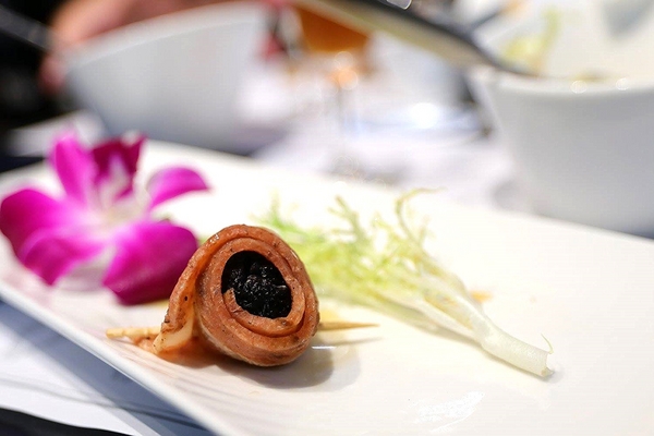 赤崁璽樓:【台南美食】『赤崁璽樓』原禪食餐廳~隱藏版的巷弄異國素食料理