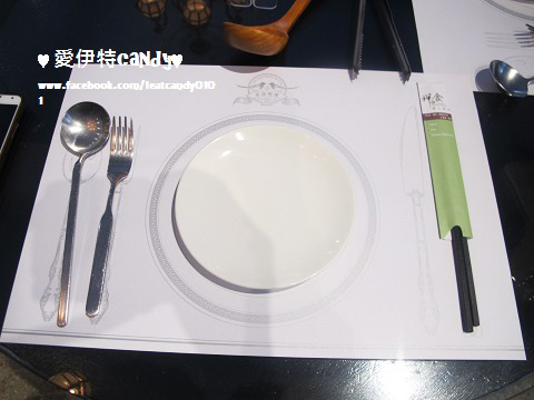 赤崁璽樓：『台南中西區_赤崁璽樓-原禪食餐廳』顛覆傳統的蔬食料理，必吃南瓜義大利麵阿~~