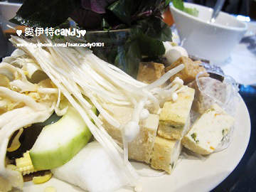 赤崁璽樓：『台南中西區_赤崁璽樓-原禪食餐廳』顛覆傳統的蔬食料理，必吃南瓜義大利麵阿~~