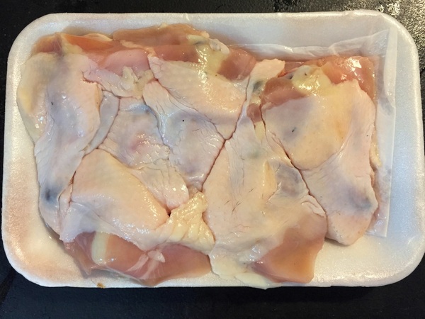 巧活食品：巧活黑鑽雞