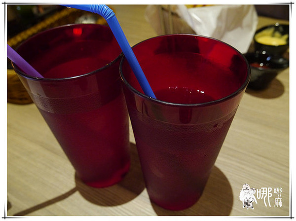 Bison野牛原味炭烤牛排(中央店)：中壢新明夜市旁品質很好的碳烤牛排~BISON野牛原味炭烤牛排/朋友家庭聚餐餐廳