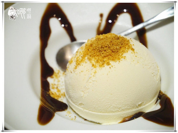 Bison野牛原味炭烤牛排(中央店)：中壢新明夜市旁品質很好的碳烤牛排~BISON野牛原味炭烤牛排/朋友家庭聚餐餐廳