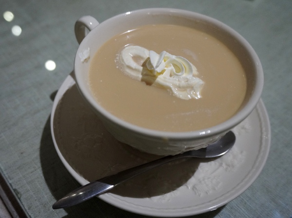 TokyoTEA&Restaurant KANO 東京紅茶/餐廳 嘉農：[忠孝新生] 東京紅茶＆餐廳 KANO：手作咖哩/披薩/鬆餅~頂級錫蘭曼斯納MlesnA香味紅茶