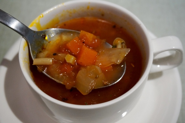 TokyoTEA&Restaurant KANO 東京紅茶/餐廳 嘉農：[忠孝新生] 東京紅茶＆餐廳 KANO：手作咖哩/披薩/鬆餅~頂級錫蘭曼斯納MlesnA香味紅茶