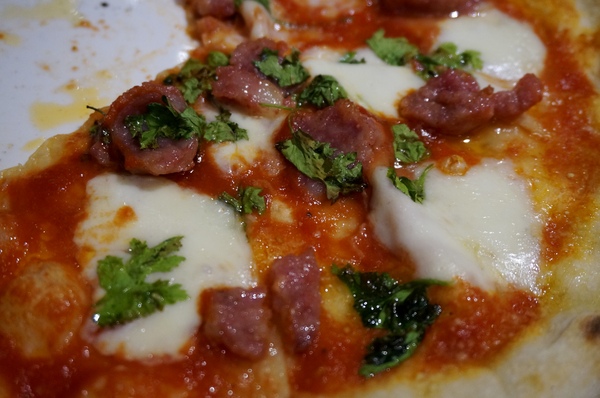 TokyoTEA&Restaurant KANO 東京紅茶/餐廳 嘉農：[忠孝新生] 東京紅茶＆餐廳 KANO：手作咖哩/披薩/鬆餅~頂級錫蘭曼斯納MlesnA香味紅茶