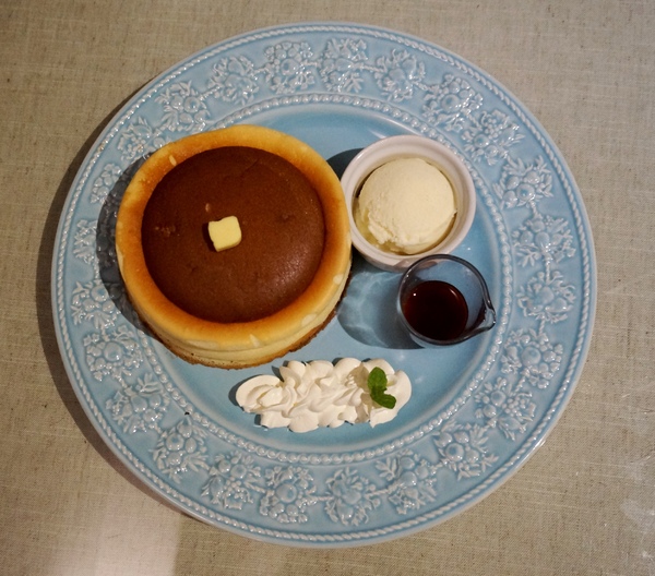 TokyoTEA&Restaurant KANO 東京紅茶/餐廳 嘉農：[忠孝新生] 東京紅茶＆餐廳 KANO：手作咖哩/披薩/鬆餅~頂級錫蘭曼斯納MlesnA香味紅茶