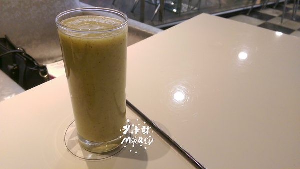 德爾芙餐廳 de reve cafe(統一夢時代購物中心):【高雄/食﹡前鎮】紅線凱旋站夢時代.德爾芙餐廳 de reve cafe