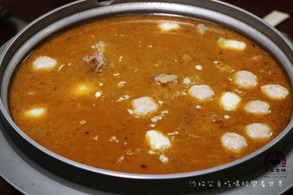 帝王食補紅面薑母鴨(淡水店):新北淡水『帝王食補』薑母鴨/烏骨雞/羊肉爐/火鍋