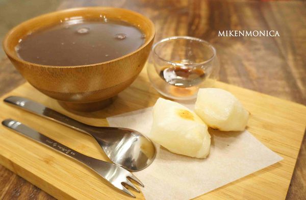 透光棉花：[食記]新竹東區 薏仁抹茶冰淇淋來新竹了!!! 減糖配方養身健康 烏龍焙茶薏仁茶香喜歡 日本明治冰淇淋 東南街新開幕