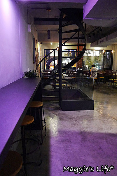 魯尼餐廳 Luni Café - 信義店：台北美食。捷運信義安和【魯尼餐廳LUNI CAFE】地中海風味餐酒館◆地中海料理。異國料理。團體包場。慶生聚會