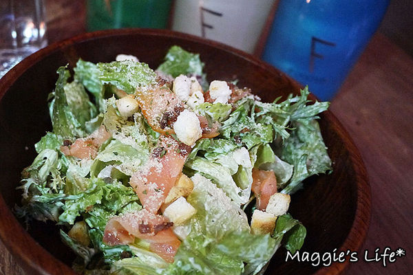 魯尼餐廳 Luni Café - 信義店：台北美食。捷運信義安和【魯尼餐廳LUNI CAFE】地中海風味餐酒館◆地中海料理。異國料理。團體包場。慶生聚會