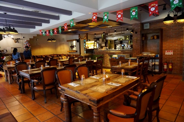 Oliver歐利佛牛排館：[永和.永安市場] Oliver歐利佛牛排館：精緻美味的排餐～物超所值！