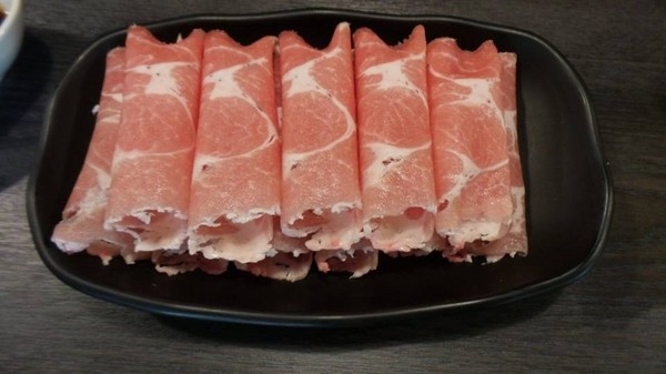 七品鍋物:【雲林美食】七品鍋物~價格平實的火鍋店,自在的用餐空間,是三五好友以及公司聚餐的好選擇