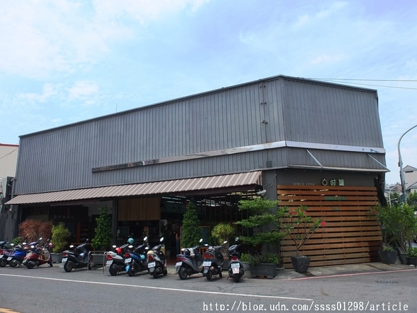 六吋盤晨間飲食館：【美食特搜。屏東市】六吋盤晨間飲食館。主打自然健康路線 號稱醬料控的天堂 屏東人早午餐朝聖地