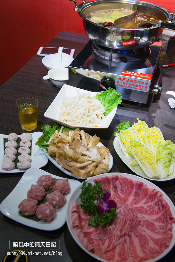 紅麻辣老鍋：【大安區 | 紅麻辣老鍋】用料實在湯頭香氣迷人 值得推薦的單點式火鍋