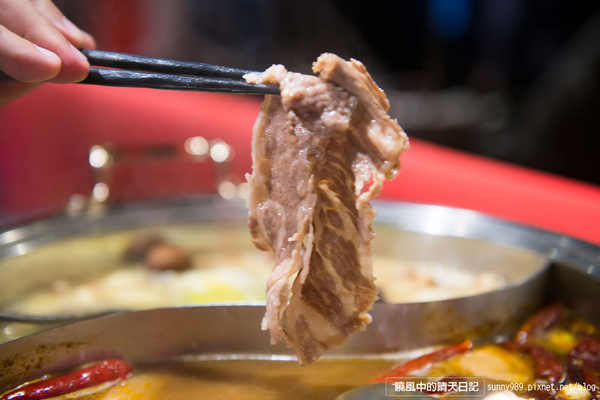 紅麻辣老鍋：【大安區 | 紅麻辣老鍋】用料實在湯頭香氣迷人 值得推薦的單點式火鍋