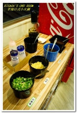 幸福日式小火鍋：新埔火鍋．專搭海味的獨門黑色湯頭──幸福日式小火鍋