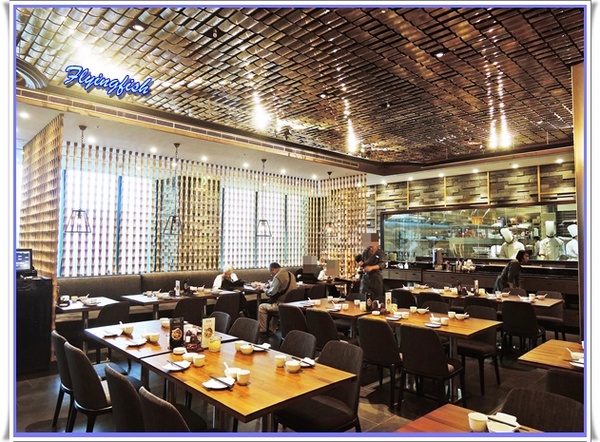 樂天皇朝(微風信義):✜ 二訪讓人心情繽紛滴無敵美食和五星級服務-「樂天皇朝(微風信義店)」 (❁´◡`❁)