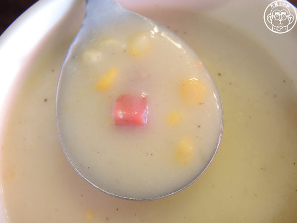 紅牛原味炭烤牛排(合江店)：呷飽祙【台北中山･紅牛原味炭烤牛排(合江店)】旅行應援團推薦