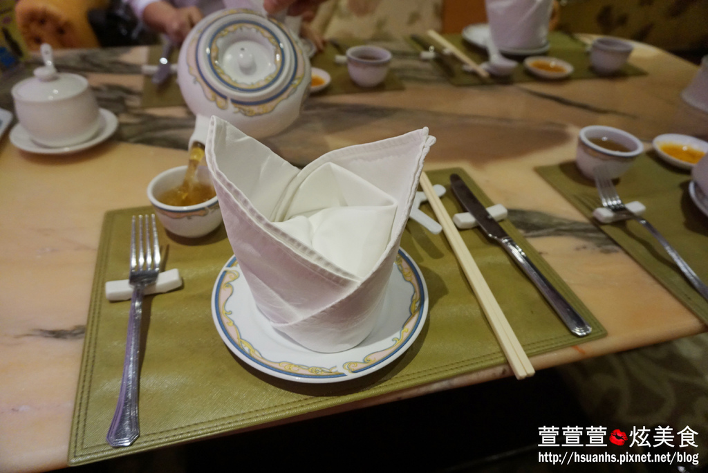 高雄-興魚翅餐廳 (7).JPG